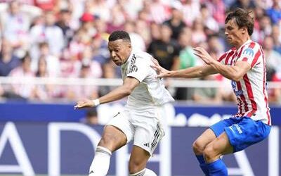 Julián Álvarez guía al Atlético en goleada al Real Madrid