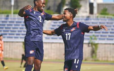 La selección dominicana de fútbol vuelve al ruedo