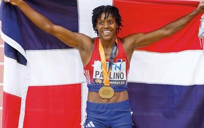 Marileidy Paulino logra plata en los 400 metros del Mundial