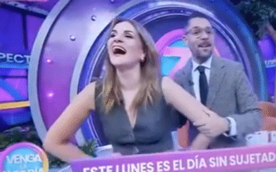 Ricardo Casares vive momento icómodo al confudir el reality de TV Azteca | Video