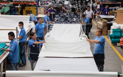 Sindicatos proponen plan para que la jornada laboral de 40 horas se concrete en México