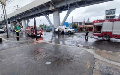 Autoridades de CDMX controlan fuga en pipa de gas en avenida Tláhuac