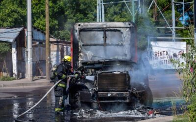 Narcobloqueos se registran en carreteras de Chiapas tras operativo de seguridad