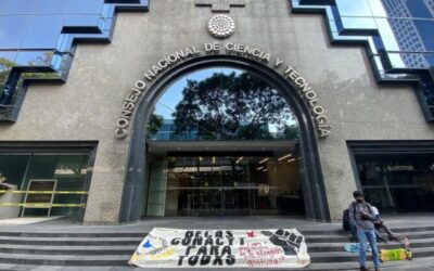 Investigadores van por Banco de Talento Científico ante fuga de cerebros y desempleo