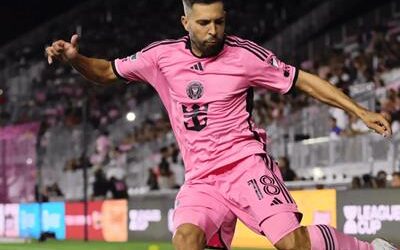 Jordi Alba: Messi lamenta el anuncio de su retiro
