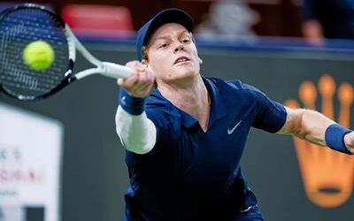 Jannik Sinner: abandonó en Shanghai; Alcaraz sigue número uno