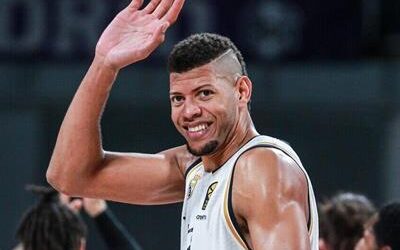 Capitanes de Euroliga eligen a Tavares como el rival deseado