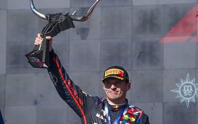 Fórmula 1: Verstappen arrolla a los McLaren en Estados Unidos