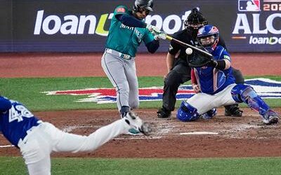 Jorge Polanco remolca a Seattle a adelantarse ante Toronto