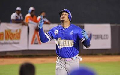 Liga de Béisbol de Verano: Jomar Reyes escogido Jugador Más Valioso