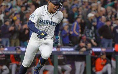 Julio Rodríguez: su doble remolcador fue clave para Seattle