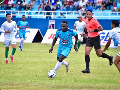 El fútbol dominicano: el equipo de Salcedo