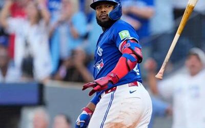 Toronto: Vladimir Guerrero Jr. pega grand slam, empuja 4, Toronto