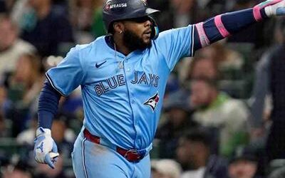 Vladimir Guerrero Jr. :  la saca, nuevo récord, Toronto empata