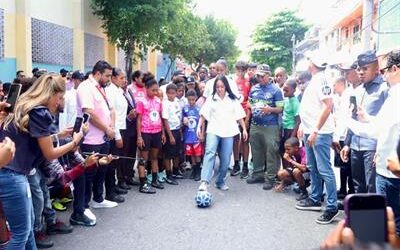 Faride Raful:  asume “Fútbol Callejero 3×3” impulsado por la Policía