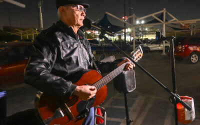 La música es su pasión y su forma de sustento
