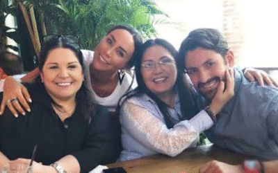 Ana Gabriel enfrenta críticas por su amistad con Inés Gómez Mont tras dichos en concierto