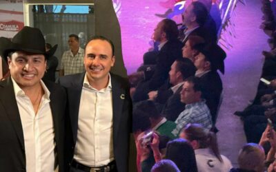 Julión Álvarez acapara miradas en Torreón