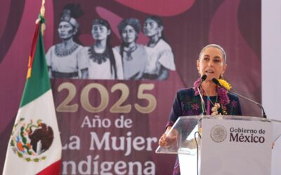 Maestros de la CNTE irrumpen evento de Sheinbaum en la Mixteca de Oaxaca