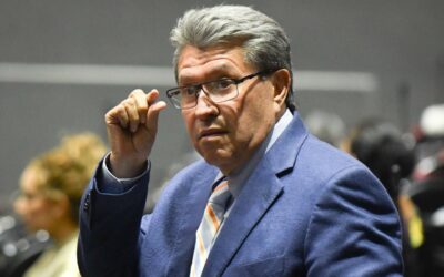 Iniciativa sobre jornada laboral de 40 horas llegará en diciembre, dice Monreal