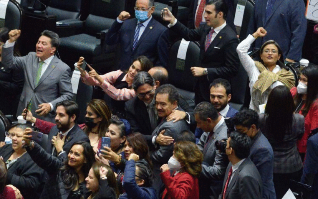 Diputados rechazan “aguinaldo libre” para trabajadores, pero ellos sí lo gozarán