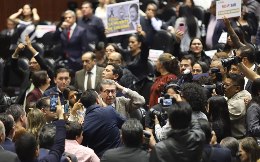 Morenistas avalan cambios presupuestales para beneficiar programas de sus aliados