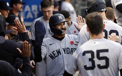 Grisham aceptó la oferta calificada de los Yankees