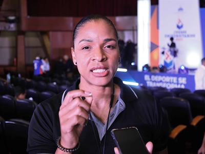 Gina Mambrú: quiere  ser comunicadora social