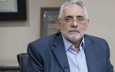 Gracias a Vitelio Mejía y Satosky Terrero por el pase especial