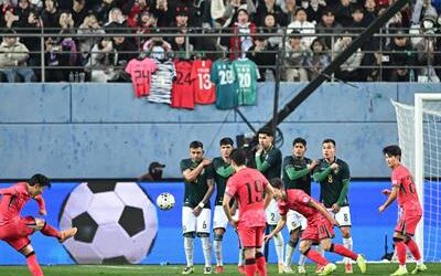 Javier Aguirre espera que México rompa ante Uruguay su racha