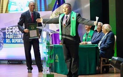 Joan Guzmán vivió la exaltación sin la presencia de su padre