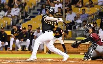 Las Águilas someten a los Gigantes y se alejan en la punta