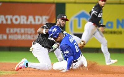 Lidom juega sus tres partidos pese a falla eléctrica nacional