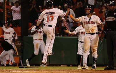 LIDOM: Toros logran tercer triunfo al hilo y le ganan serie a Leones