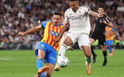 Real Madrid: Doblete de Mbappé les da la victoria