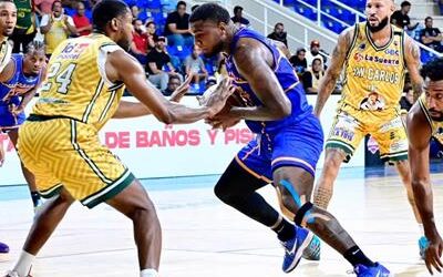 TBS Distrito: Mauricio Báez toma comando en la serie final