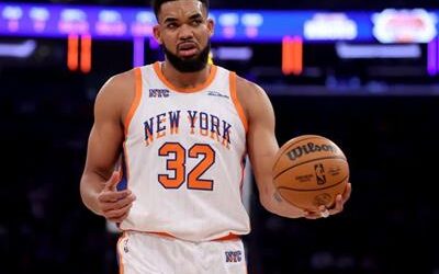 Towns logra doble-doble y Knicks se mantienen con vida en la Copa NBA