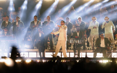 ‘Méxicooo, llegamo’: Bad Bunny desata euforia en su primer concierto en CDMX