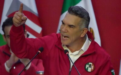 Los priistas se apapachan a sí mismos en su Consejo Nacional