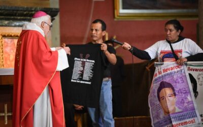 Padres y madres de los 43 de Ayotzinapa pasan otra época navideña sin respuestas