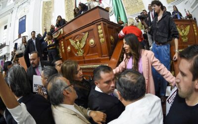 Tras riña entre diputados, Morena y aliados aprueban Paquete Económico 2026 para CDMX