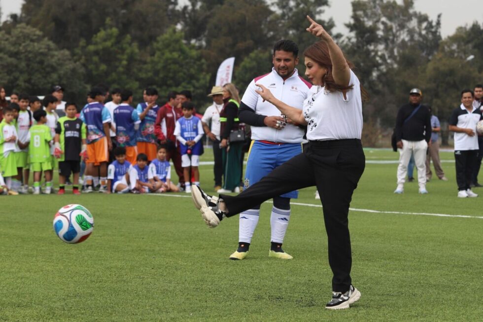 Gobierno de CDMX y alcaldías preparan 500 canchas rumbo al Mundial 2026 ...