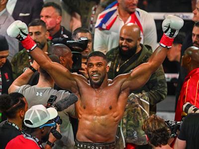 Anthony Joshua, herido leve en un accidente en Nigeria