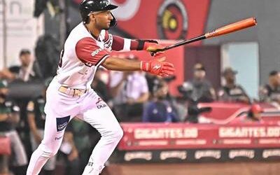 Clásico Mundial de Béisbol: Johan Rojas, honrado de tener la chaqueta