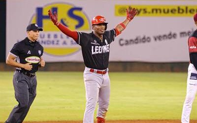 Leones del Escogido: Doble de Elier Hernández permite remontada