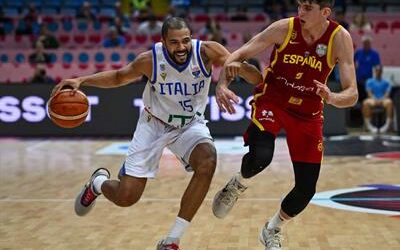 Euroliga: Un brillante Darius Thompson lidera el asalto del Valencia