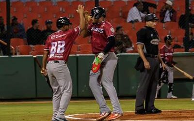 LIDOM: Gigantes del Cibao vienen de atrás para romper racha Toros