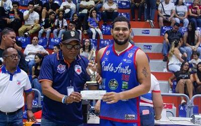 Pueblo Arriba logra primera victoria en la final en Santiago Rodríguez