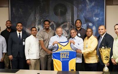 TBS Distrito: Club Mauricio Báez realiza visita al Banreservas