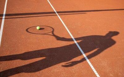 Tenista chino Renlong, sancionado 12 años por amaño de partidos